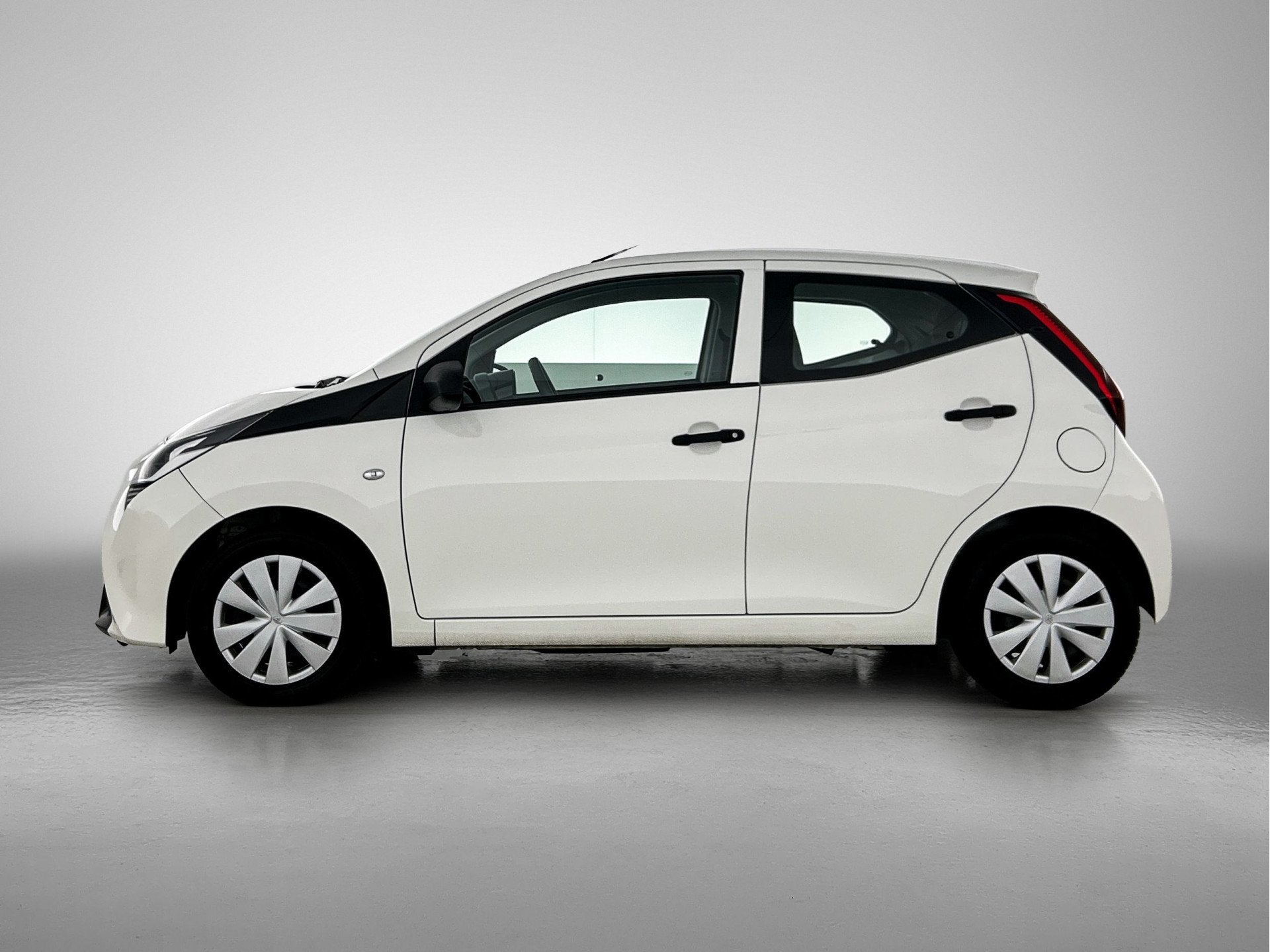 Toyota Aygo 1.0 VVT-i x-fun (bj 2020), Voorwielaandrijving, 12 maanden, Stof, Gebruikt