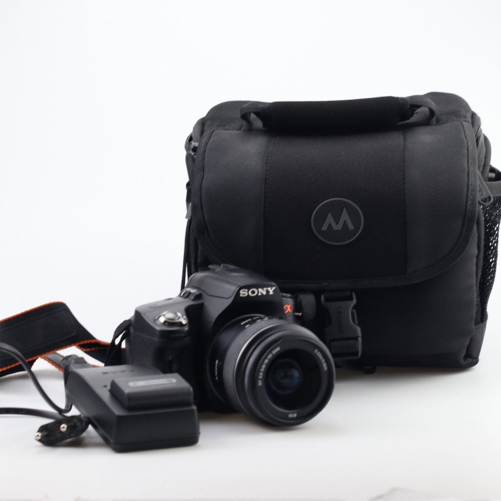 Sony DSLR A390 + 18-55 SAM Lens, Sony, Zo goed als nieuw, Support@sony.com, 1-7-1 Konan, Minato-ku
Tokyo 108-0075
Japan