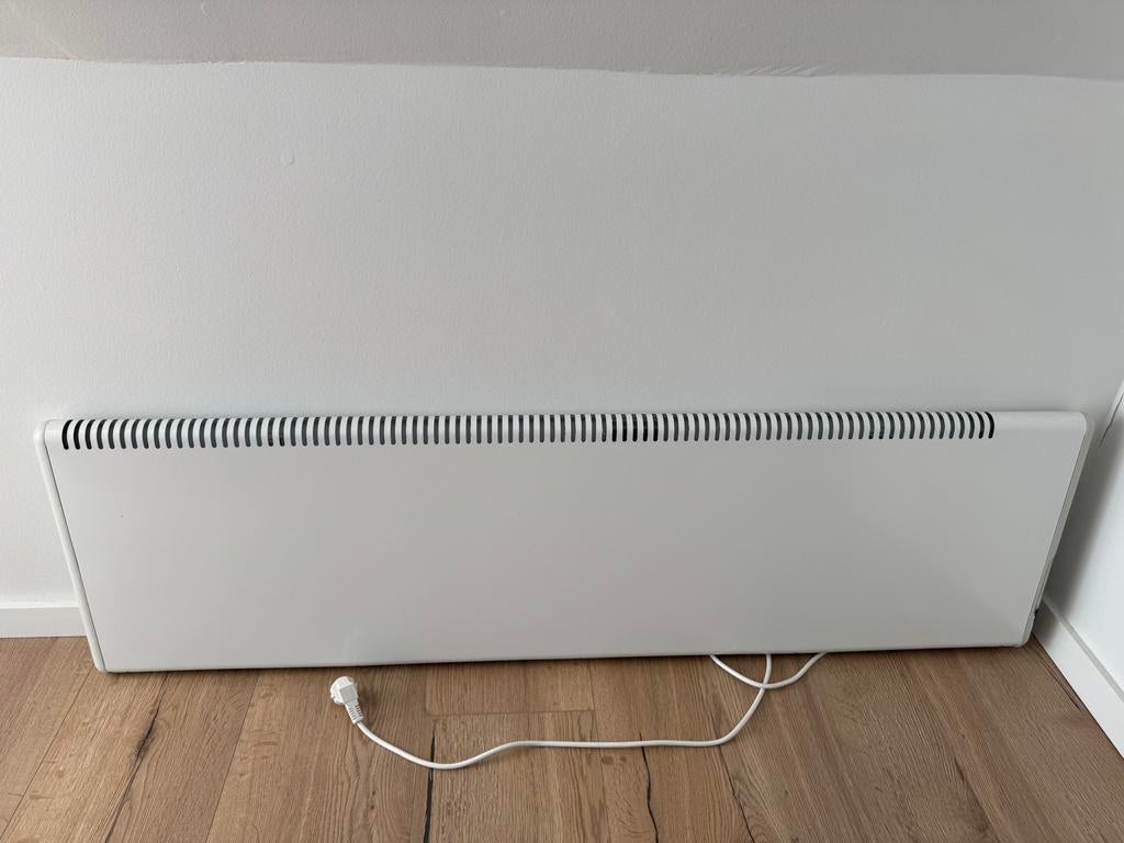 2x Roundline E851184 type RF151442S - 1500W kachel, Doe-het-zelf en Verbouw, Verwarming en Radiatoren, Zo goed als nieuw, Kachel