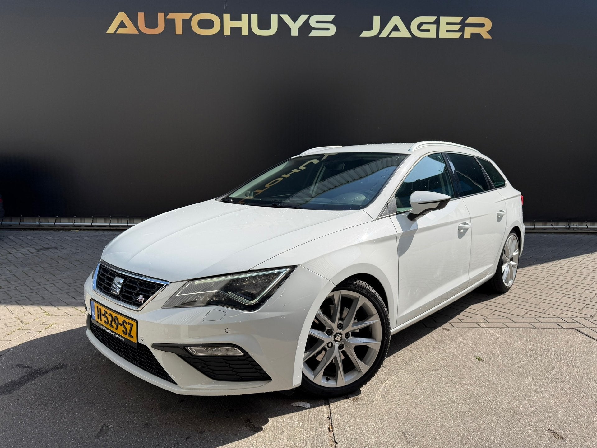 Seat Leon ST 2.0 TSI FR Business Intense Automaat Carplay Se, Stof, Gebruikt, 1984 cc, Leon