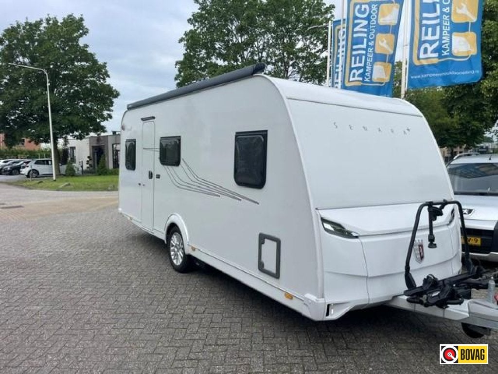 Tabbert Senara 490 TD Mover, Thule Luifel, Rondzit, Tabbert, Bedrijf, Schokbreker