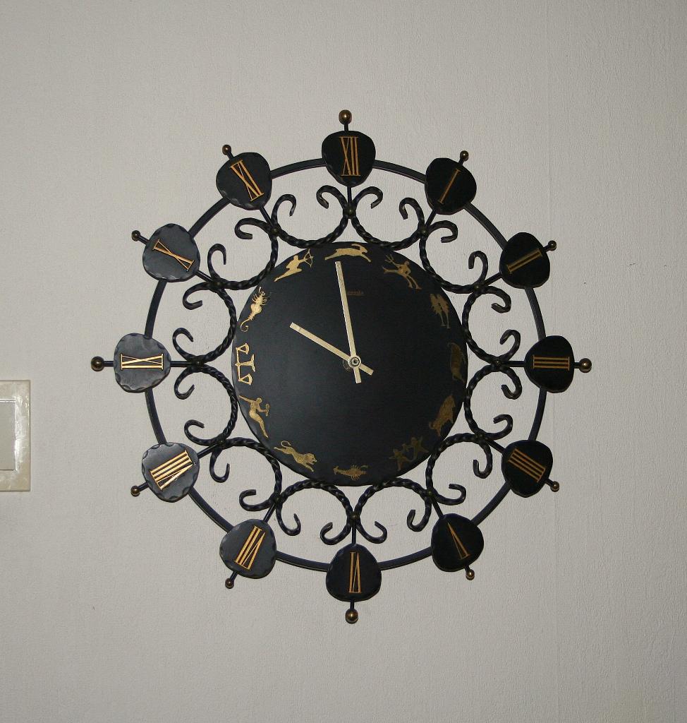 Vintage zodiac klok jaren '60, Ophalen of Verzenden, Gebruikt, Analoog, Wandklok
