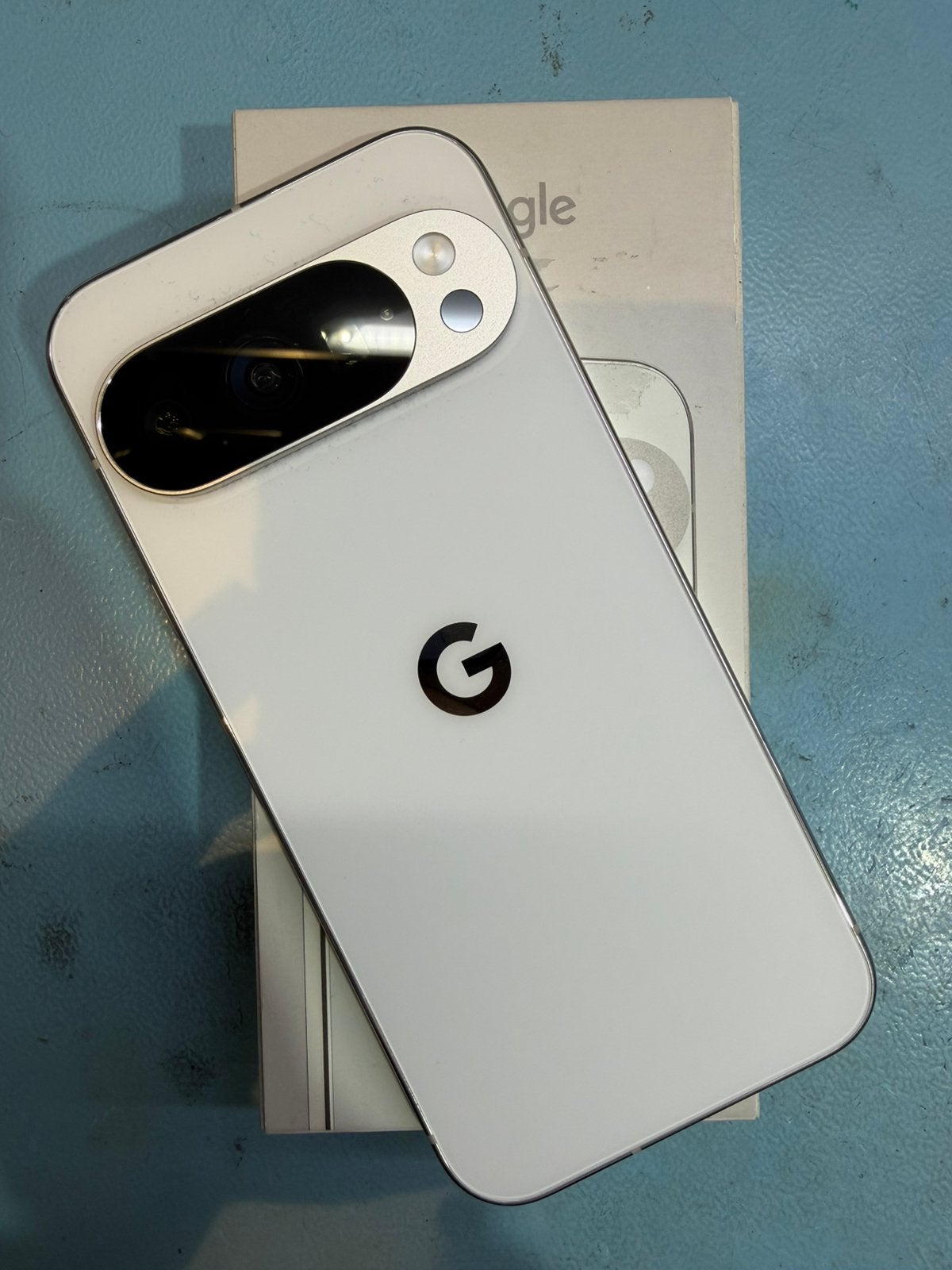 Google Pixel 10 Pro, Ophalen, Overige kleuren, Google@google.com, 10 megapixel of meer