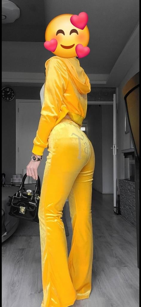 Zachte fluwelen pyjama set - lichtgeel (M), Kleding | Dames, Pyjama's, Ophalen of Verzenden, Gedragen, Maat 38/40 (M)