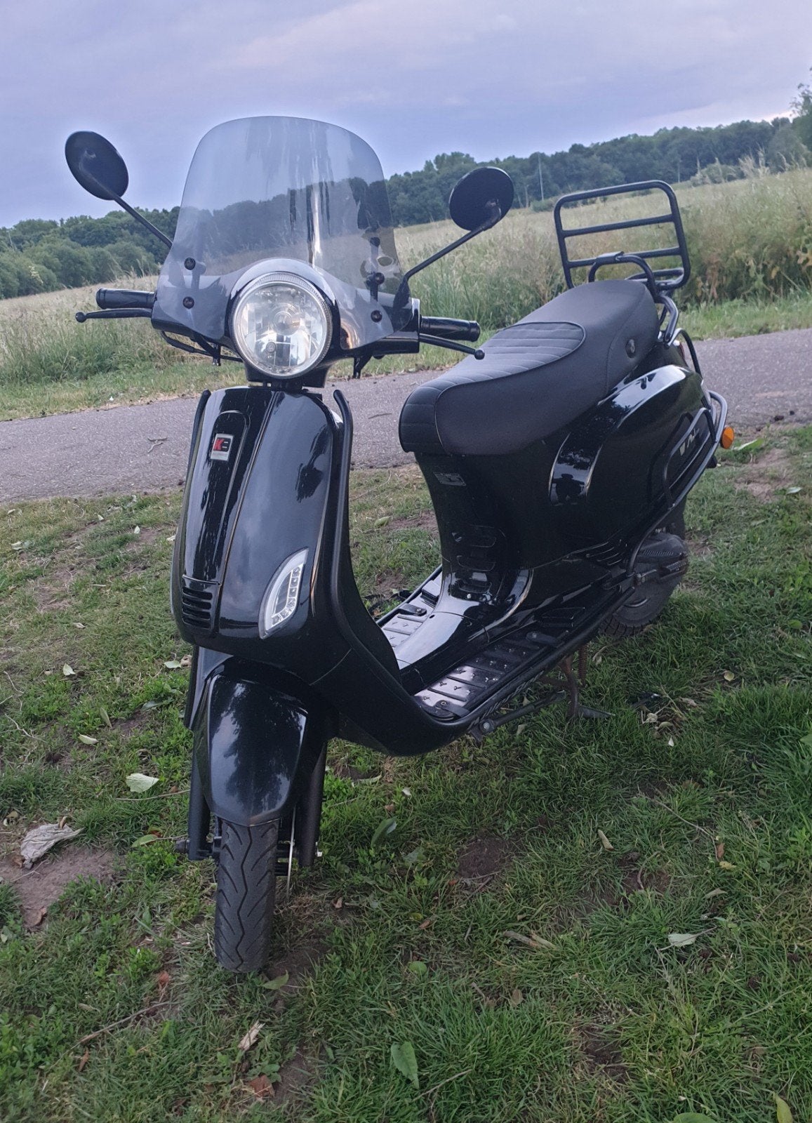 Killerbee VXL Scooter - Zwart, Zo goed als nieuw, Fietsen en Brommers, Killerbee, Maximaal 45 km/u, Ophalen of Verzenden, Zo goed als nieuw