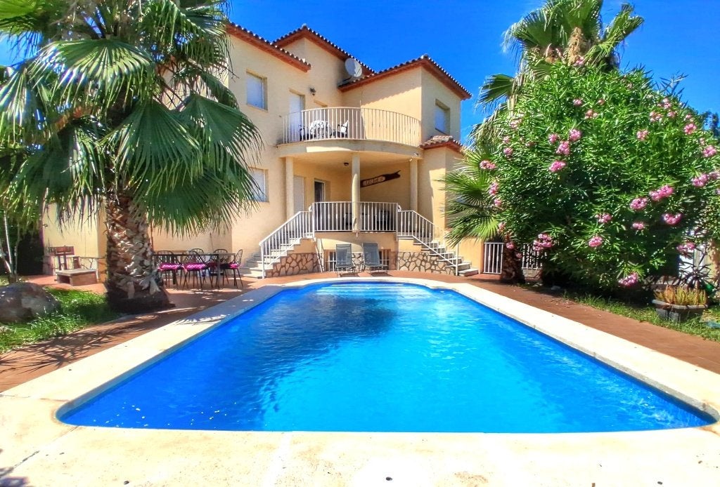 Villa Costa Blanca Noord Pego voor vakantie of langer, Vakantie, Vakantiehuizen | Spanje, Dorp, Open haard, Costa Blanca, Aan zee