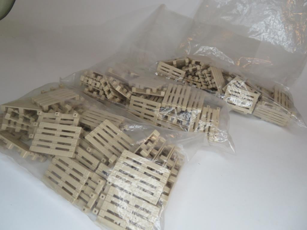 SIKU pallets schaal 1:32, Ophalen of Verzenden, Nieuw, Overige typen, SIKU