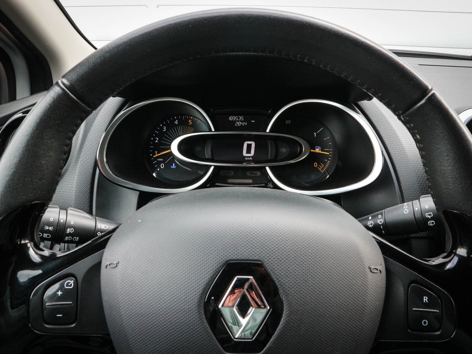 Renault Clio Estate 1.5 dCi ECO Expression | Airco | Navi |, Auto's, Voorwielaandrijving, Euro 5, Stof, Gebruikt
