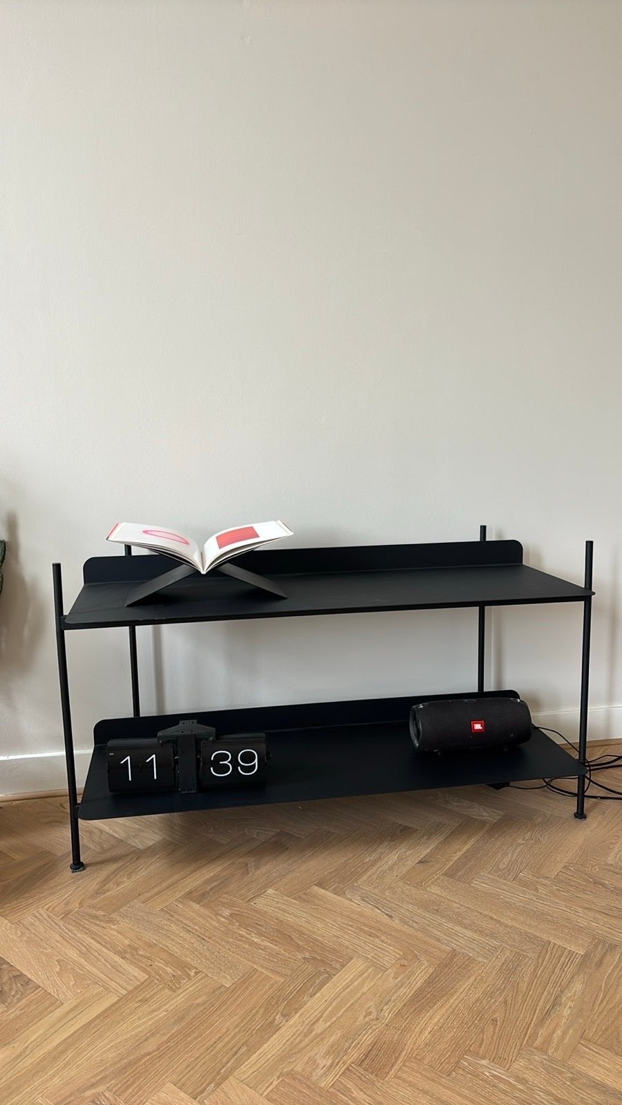 Muuto Compile stellingskast zwart / dressoir, Ophalen of Verzenden, Zo goed als nieuw