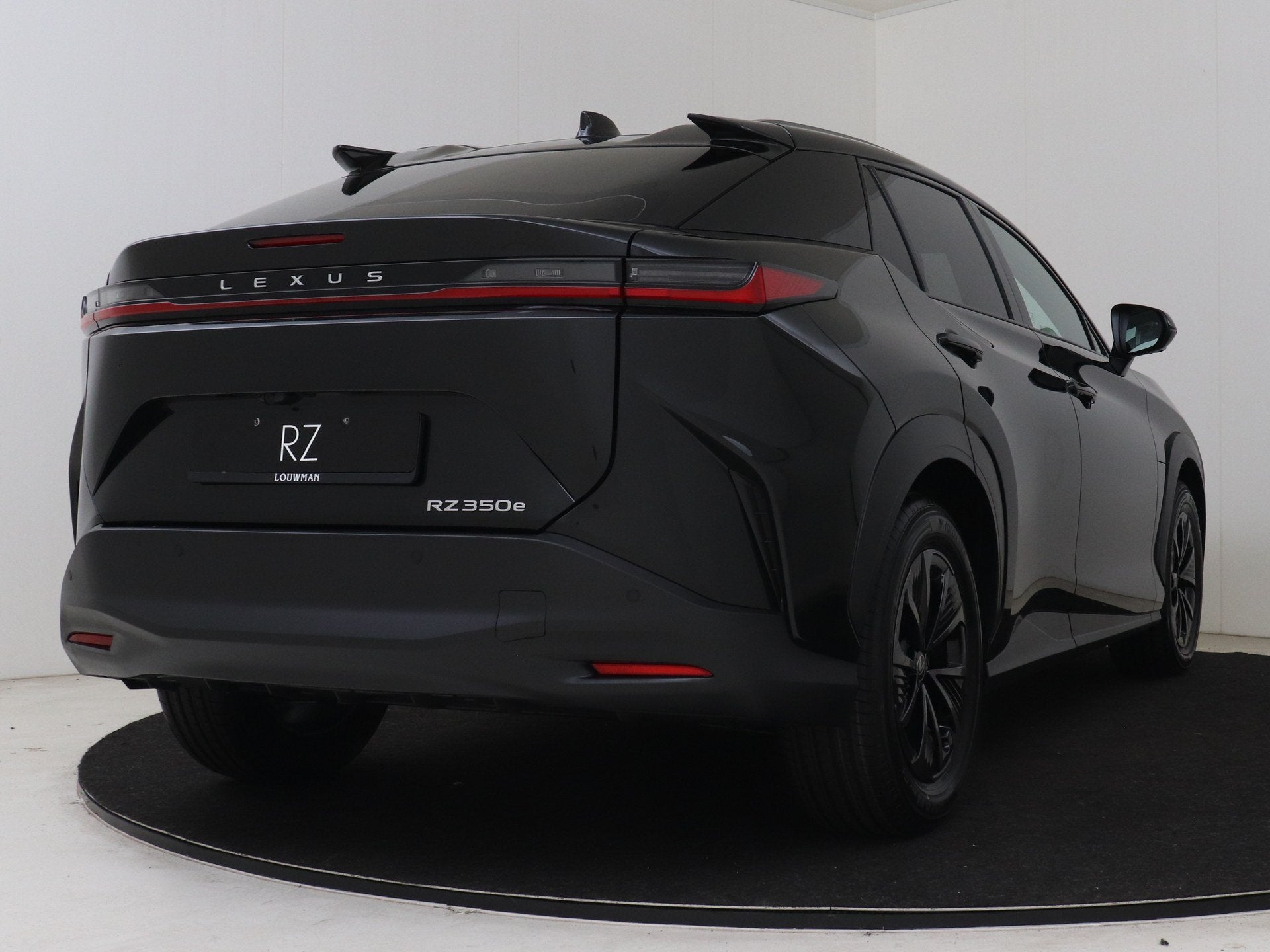Lexus RZ 350e Luxury Line 360 Camera | Pre-Conditionering |, Auto's, Automaat, Zwart, Leder, Nieuw