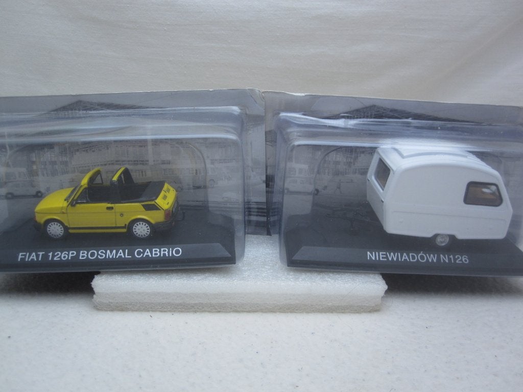 Fiat 126P Bosmal Cabrio met Niewiadow Caravan 1:43 Atlas, Ophalen of Verzenden, Nieuw, Auto, Overige merken