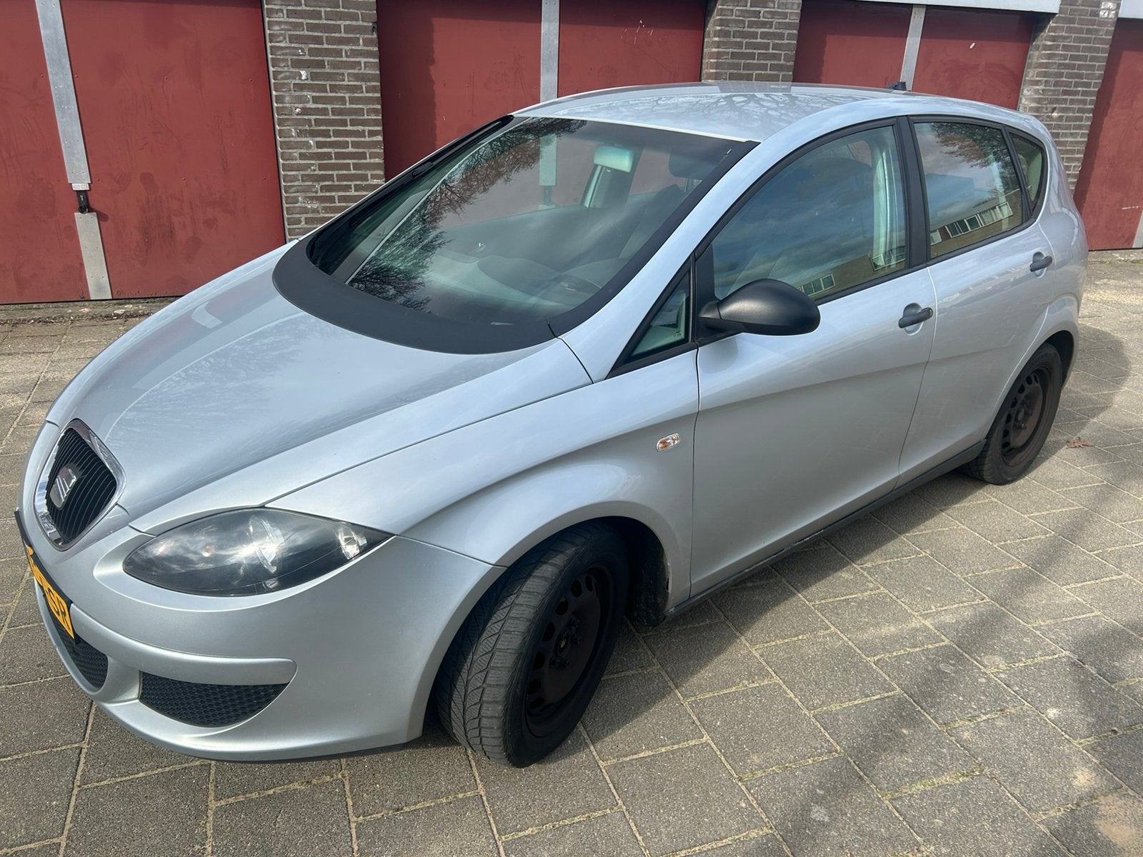 SEAT Ateca 1.6 Benzin5-D| Ruim, Comfortabel km NAP, Stof, 1295 kg, 4 cilinders, Bluetooth