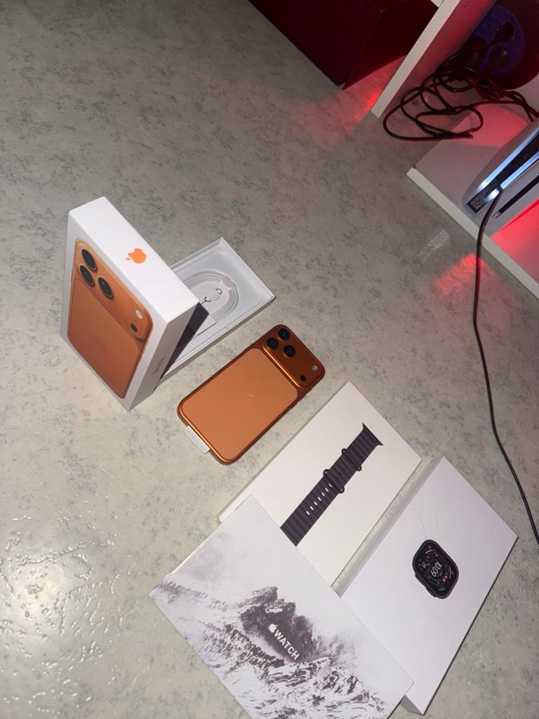 Replica iPhone 17 Pro Max, Apple Watch 3 Ultra, AirPods pro, Ophalen of Verzenden, Nieuw, 1 TB, Overige modellen