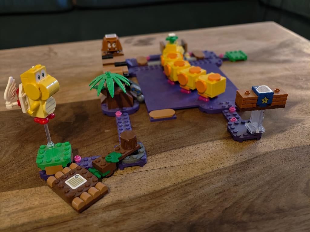 Lego Mario uitbreidingsset nr: 71383 Wigglers giftige moeras, Overige thema's, Lego, Ophalen of Verzenden, Zo goed als nieuw