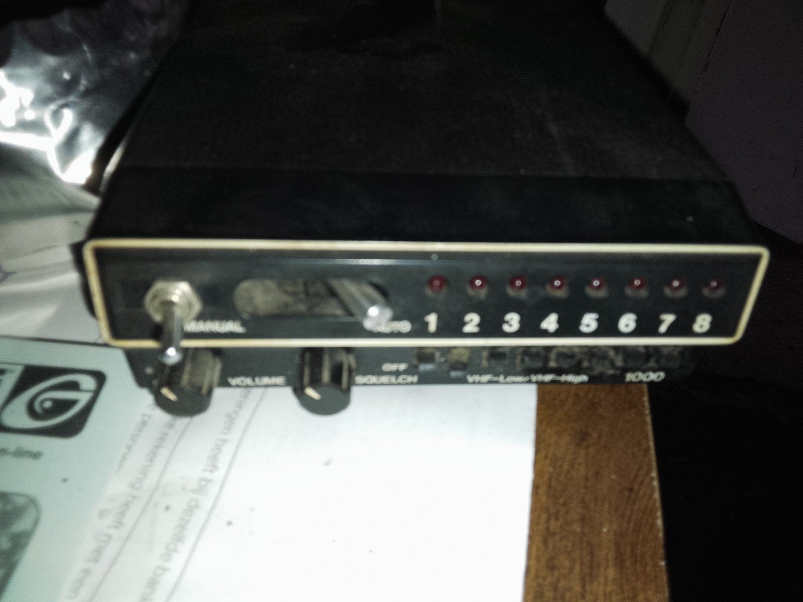 Vintage zender met 8 kanalen, Telecommunicatie, Zenders en Ontvangers, Ophalen of Verzenden, Gebruikt, Ontvanger