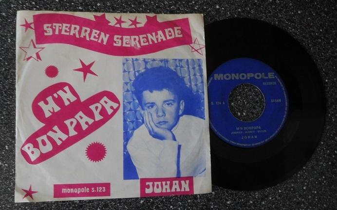 Johan - m'n bompapa, Ophalen of Verzenden, Zo goed als nieuw, 7 inch, Levenslied of Smartlap