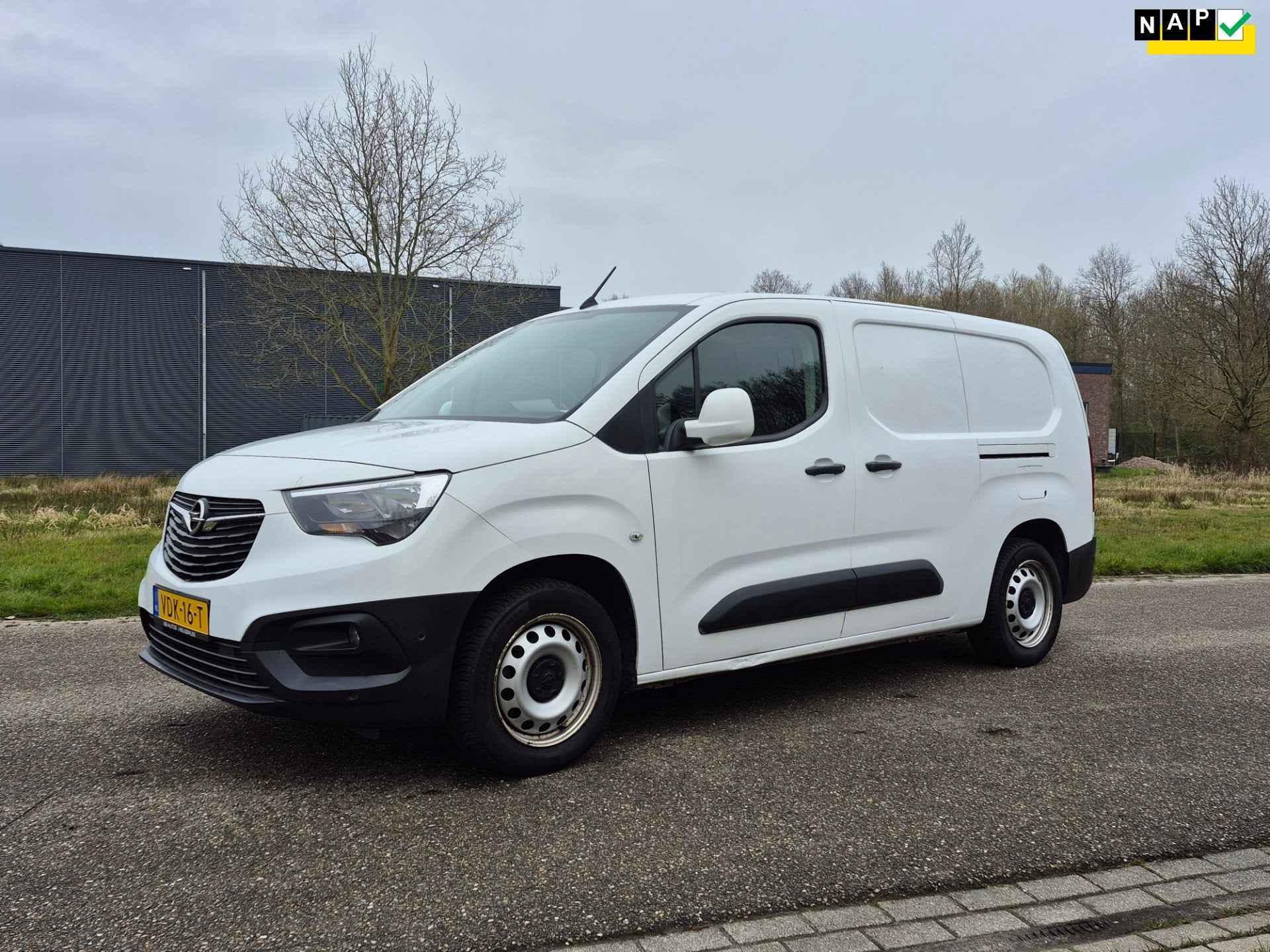 Opel Combo 1.5D L2H1 2x schuifdeurinrichting, Auto's, Voorwielaandrijving, 730 kg, Gebruikt, Euro 6