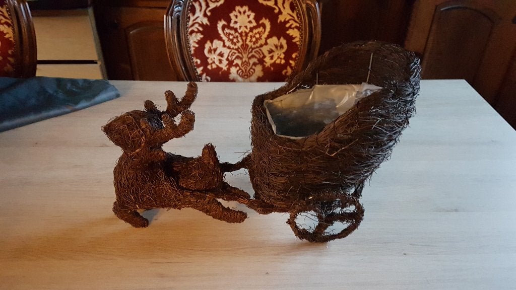 Rendier plantpot/bloempot kerst 27 cm h, 43 cm b, 15 cm, Overige materialen, Ophalen of Verzenden, Zo goed als nieuw, Overige vormen