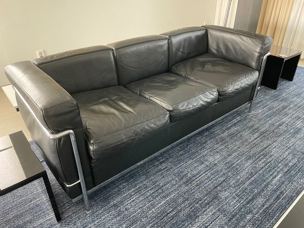 Cassina LC2 3-zits bank (origineel), Ophalen, Klassieker, design, Gebruikt, Minder dan 75 cm