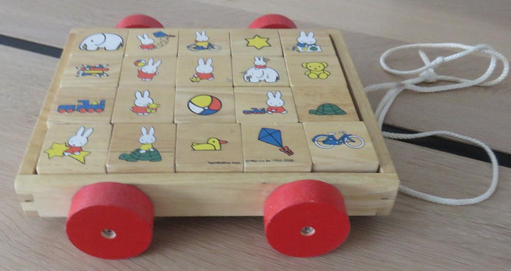 Houten bak met blokjes op wielen, Ophalen of Verzenden, Gebruikt, Overige typen