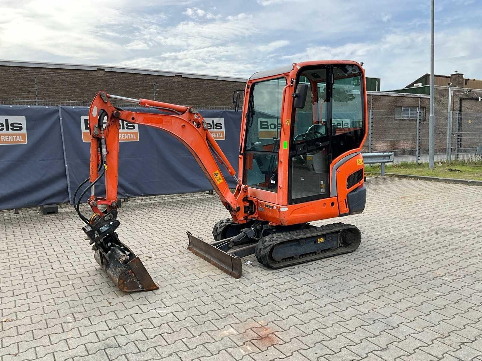 2015 Kubota KX016-4G Minigraafmachine, Zakelijke goederen, Graafmachine