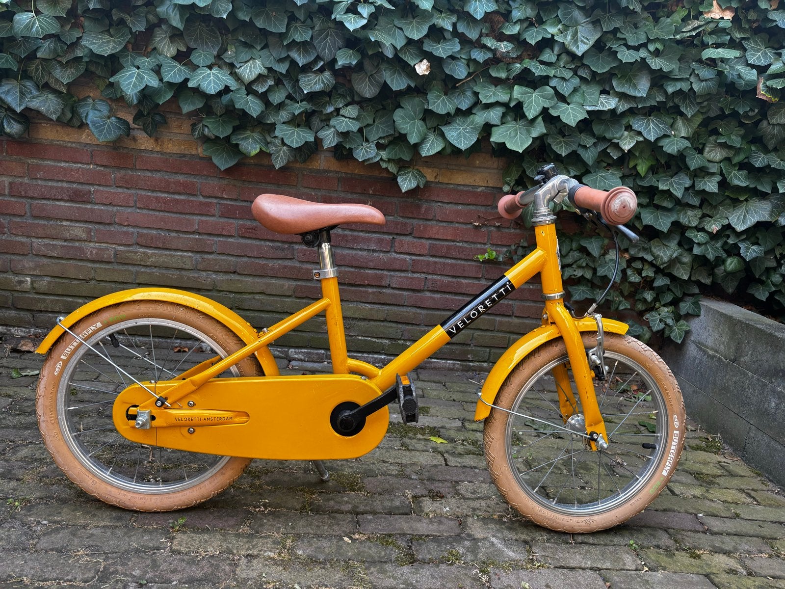 Veloretti kinderfiets 16 inch geel, Ophalen of Verzenden, Gebruikt, Terugtraprem, 16 tot 20 inch