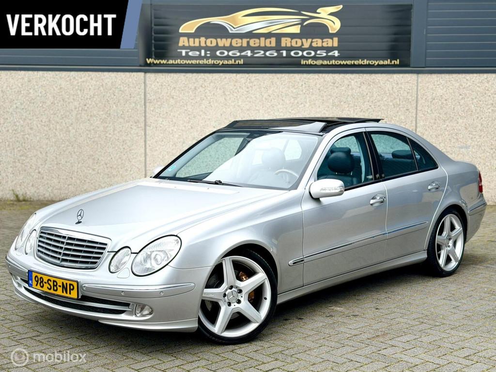 Dikke Mercedes E-klasse 500 V8*PANO*AUT*VOL, Auto's, Mercedes-Benz, Automaat, Achterwielaandrijving, Gebruikt, 8 cilinders