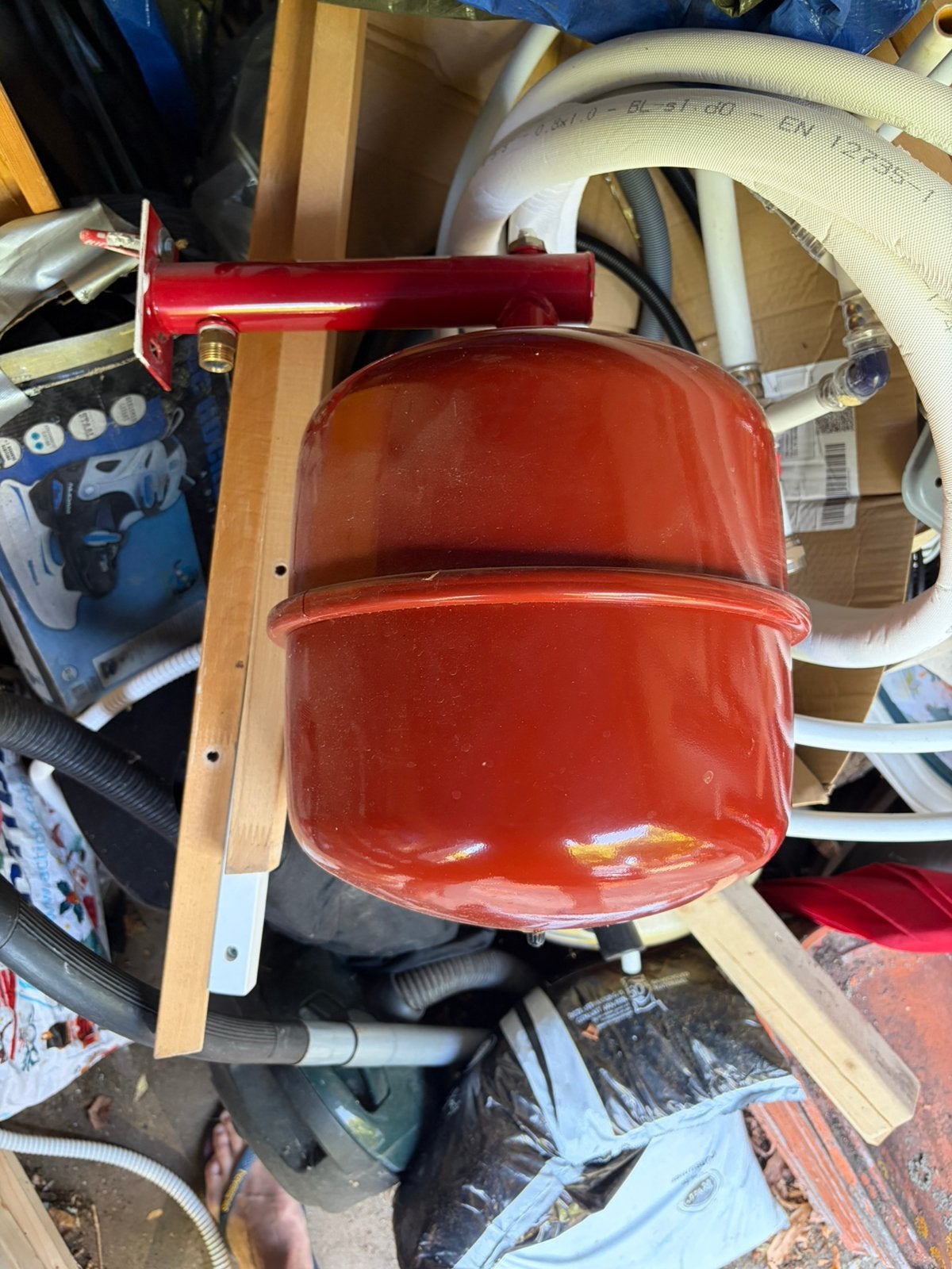 Expansie vat 18 liter, Gebruikt, Minder dan 30 cm, Overige typen, Minder dan 60 cm