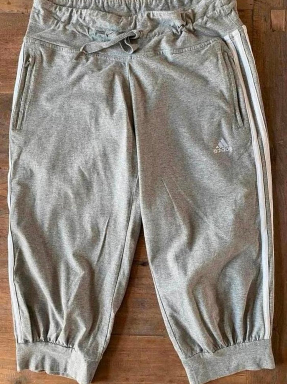 Adidas Performance Essentials Capri Sportbroek Dames, Kleding | Dames, Sportkleding, Zo goed als nieuw, Fitness of Aerobics, Maat 36 (S)