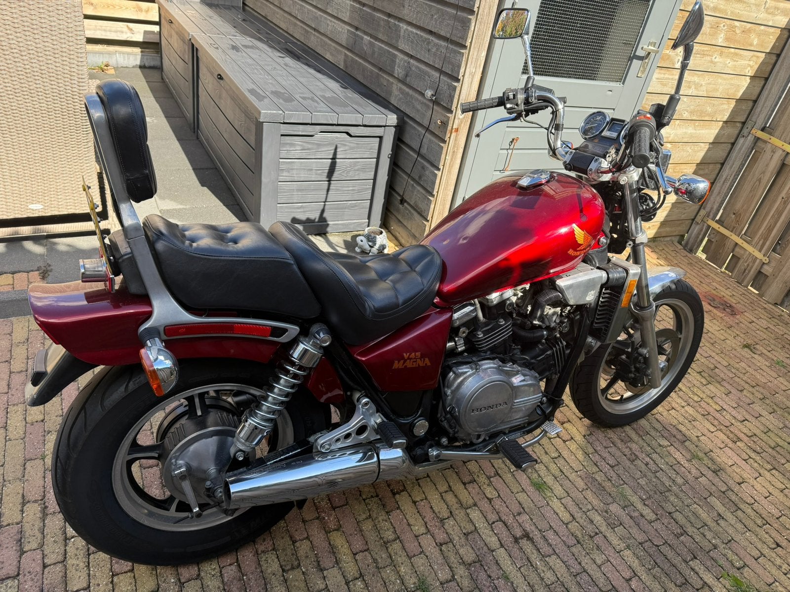 Honda Magna, Particulier, Chopper