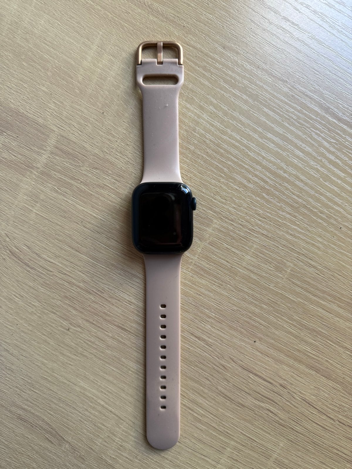 Apple Watch series 7, Sieraden, Tassen en Uiterlijk, Smartwatches, Zwart, IOS, Ophalen of Verzenden, Waterdicht