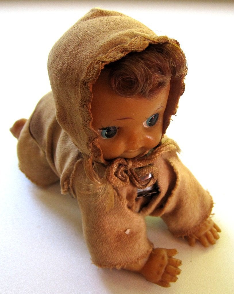 Lief kruipend babypopje uit de jaren vijftig, Ophalen of Verzenden