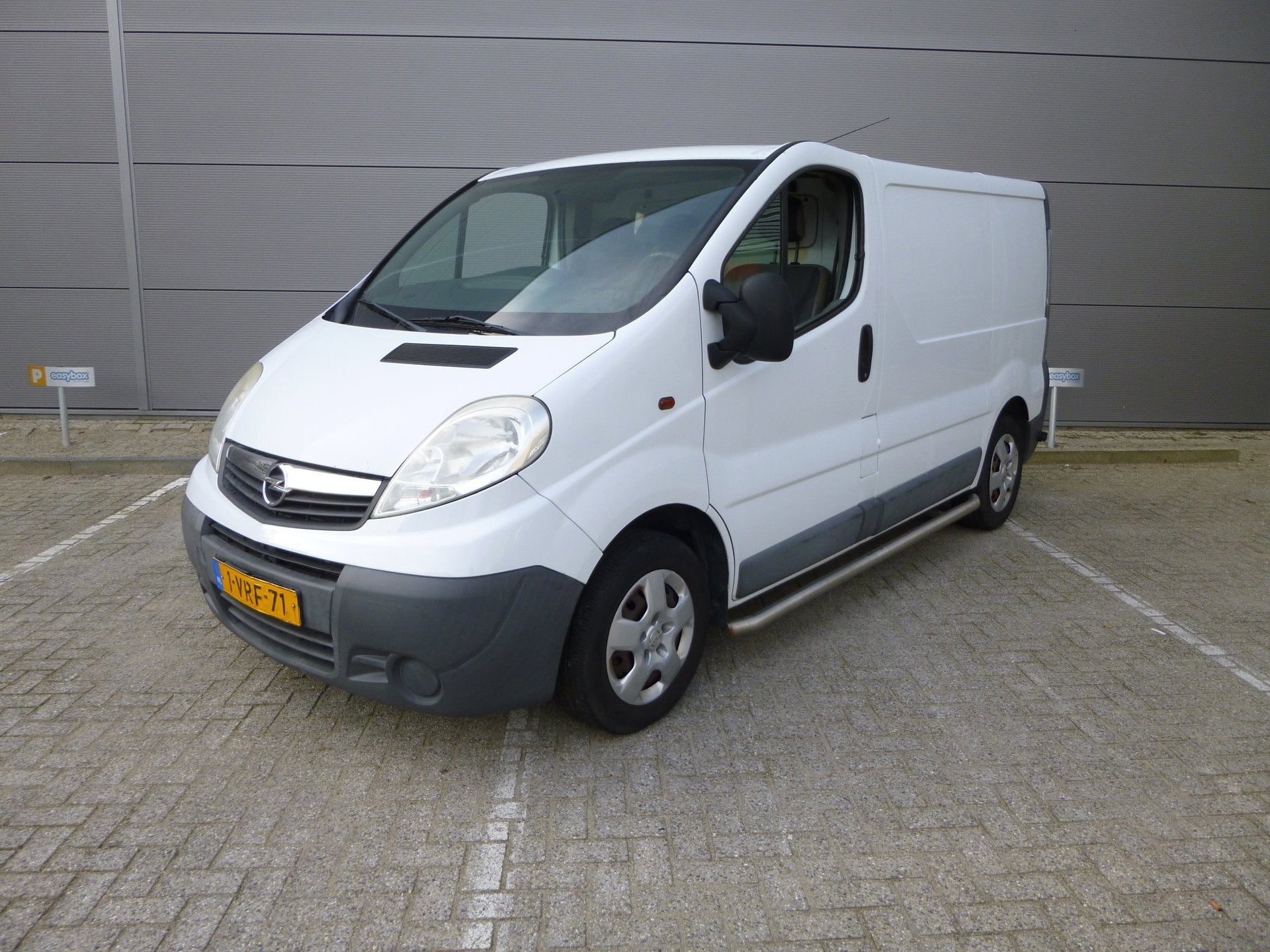 Opel Vivaro 2.0 CDTI L1H1, Auto's, Euro 5, 4 cilinders, Origineel Nederlands, Bedrijf