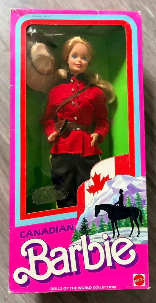 Canadian barbie nrfb, Ophalen of Verzenden, Zo goed als nieuw, Pop