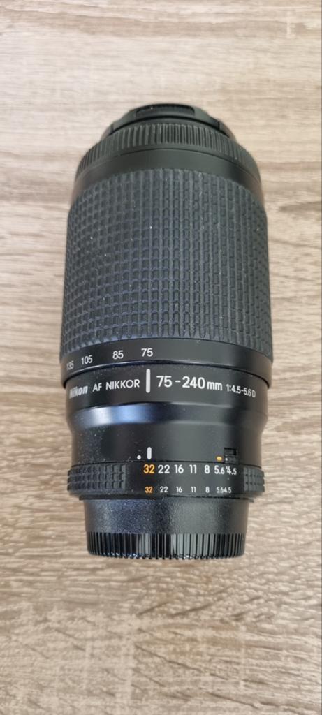 Nikon AF Nikkor 75-240mm Telelens, Ophalen of Verzenden, Gebruikt, Telelens, Zoom