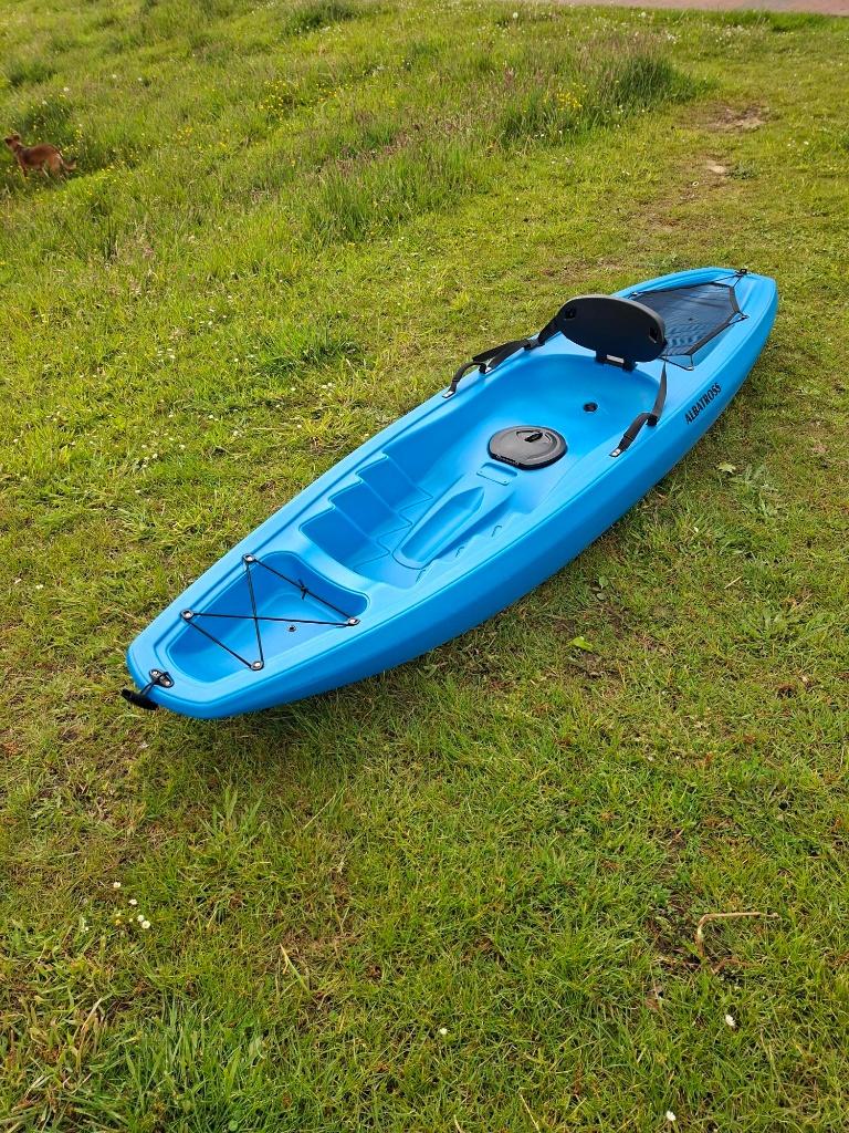 Sit-on-Top, 266 cm + peddels. Topper! Als nieuw. Koopje., Watersport en Boten, Ophalen, Zo goed als nieuw, 1-persoons