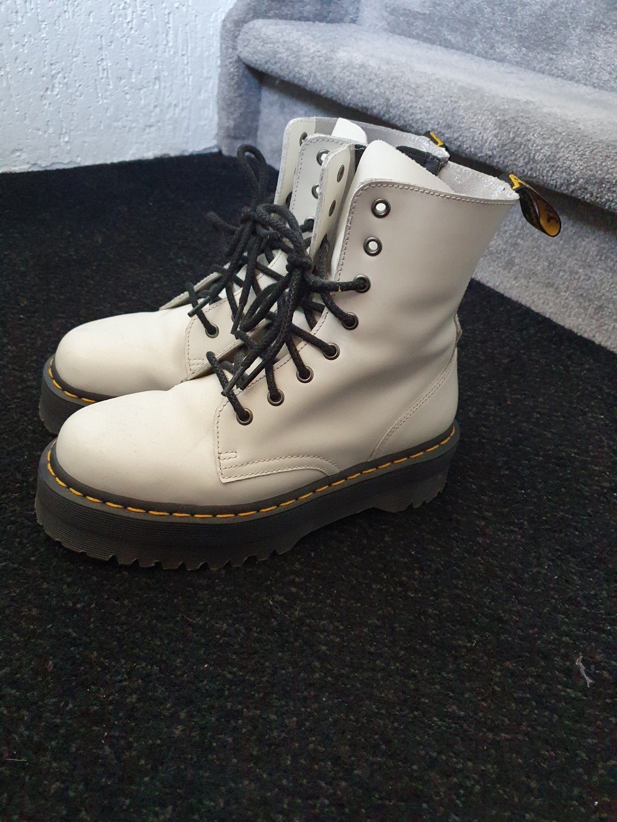 Dr. Martens Jadon Platform Boots Wit - maat 40, Kleding | Dames, Wit, Lage of Enkellaarzen, Ophalen of Verzenden, Dr. Martens