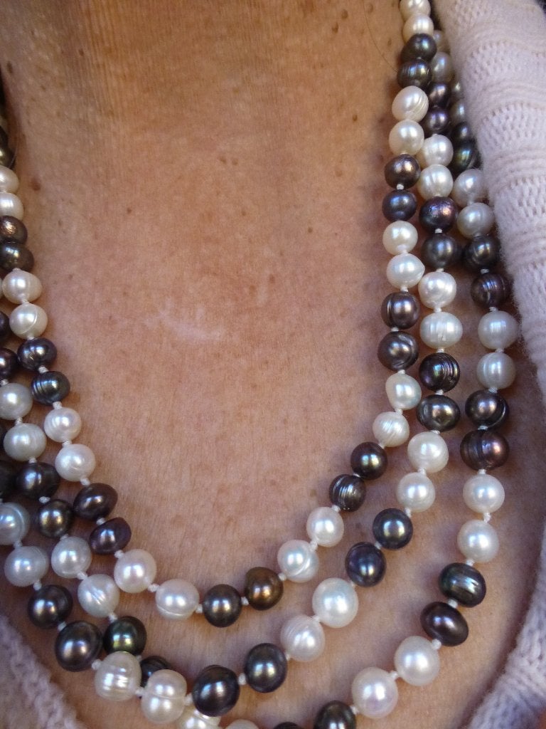 170 cm ! lang Collier Witte en Donkere natuur Barok- Parels, Verzenden, Wit, Nieuw, Steen of Mineraal