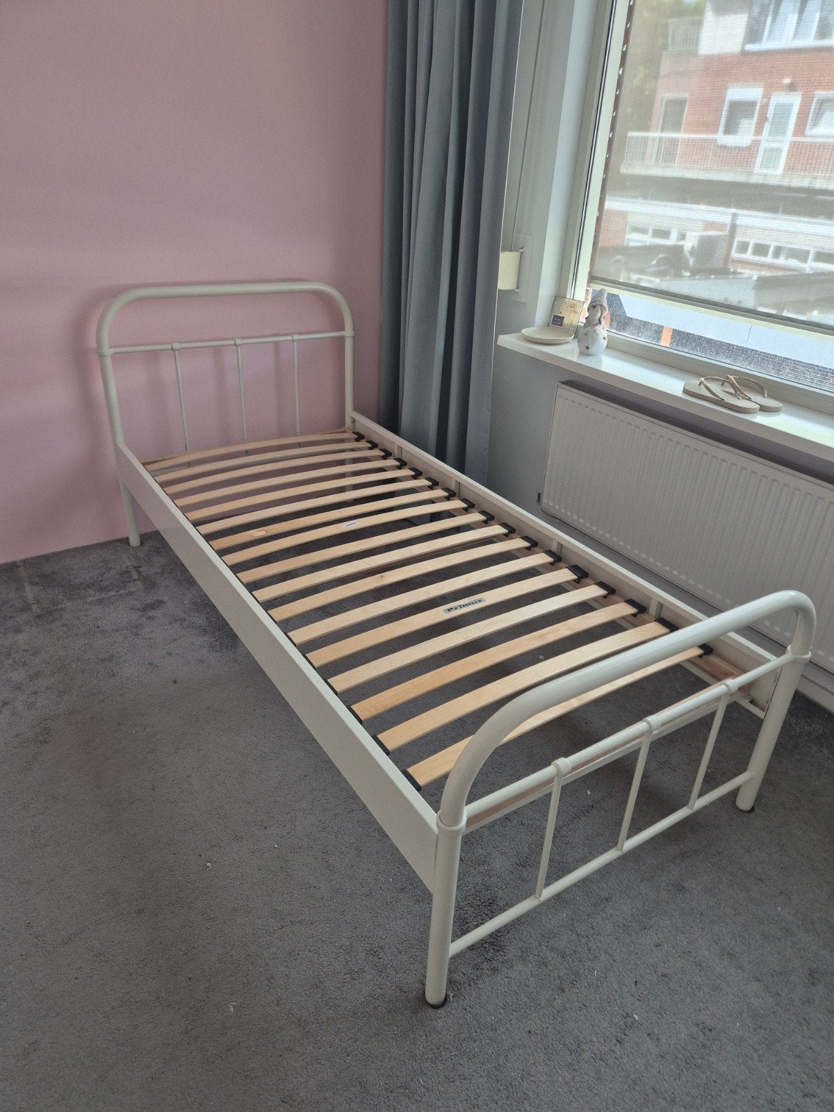 Ikea Malm bedframe met lattenbodem, Huis en Inrichting, Ophalen, 90 cm, Eenpersoons, Wit