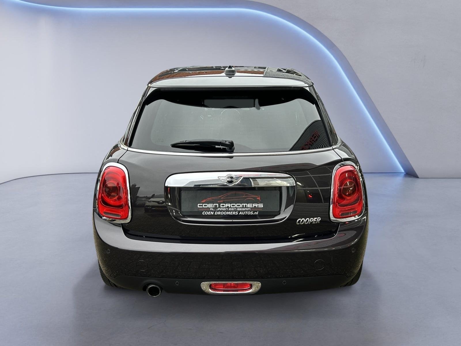 MINI Cooper 1.5 Chili Serious Business /Apple & Android Carp, Auto's, Mini, Voorwielaandrijving, 136 pk, Gebruikt, Bruin