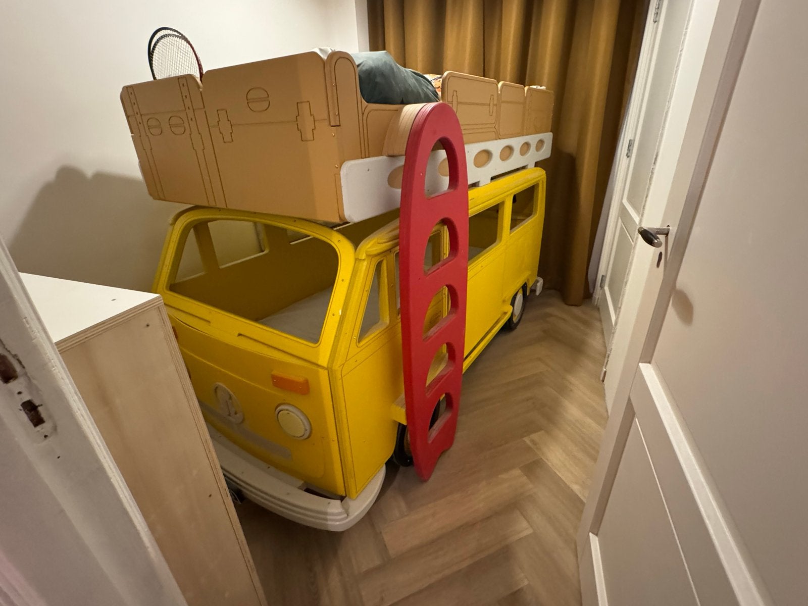 Foto 4 van Kinderbed Bay Camper Van stapelbed - Limited Edition