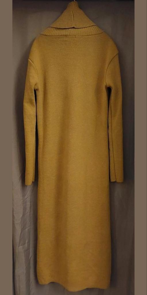 NIEUW: lange beige/ licht bruine rib jurk met kraag/ col, Ophalen, Nieuw, Beige, Onder de knie