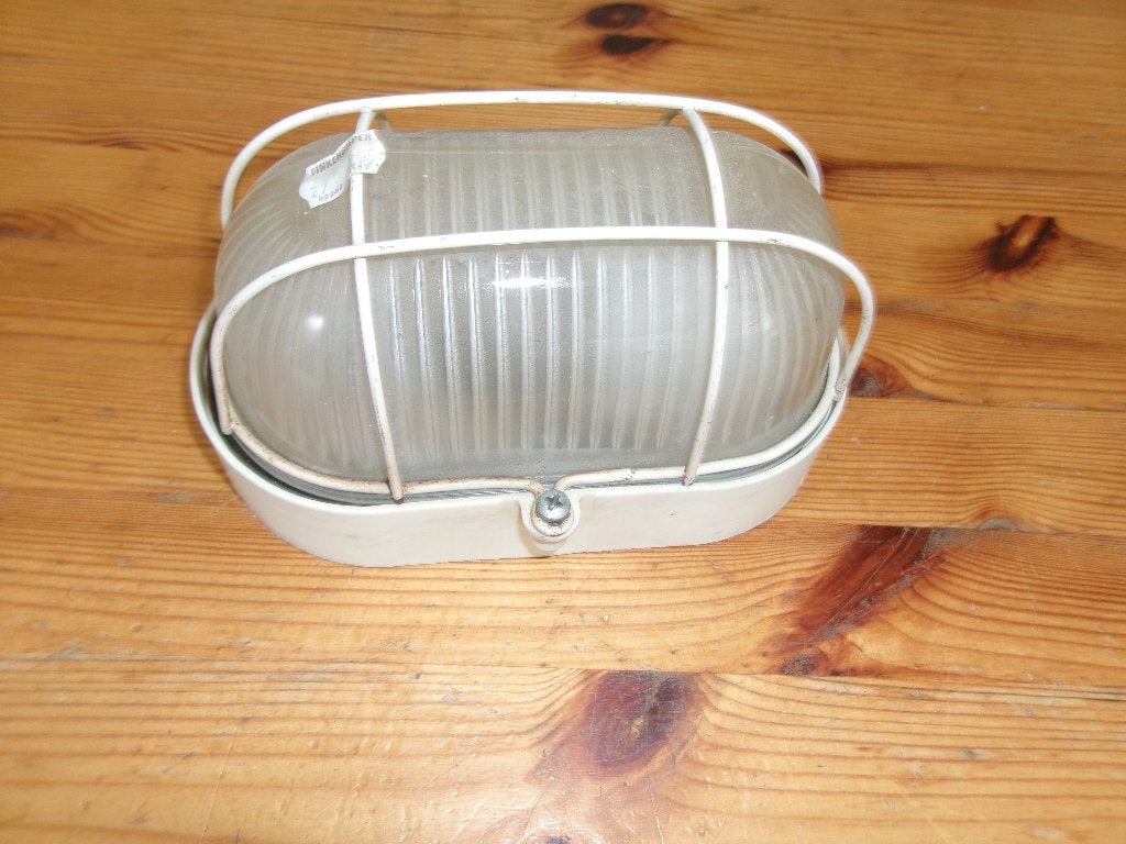 Buitenlamp met beschermkap, Kunststof, Gebruikt, Wandlamp, Ophalen of Verzenden