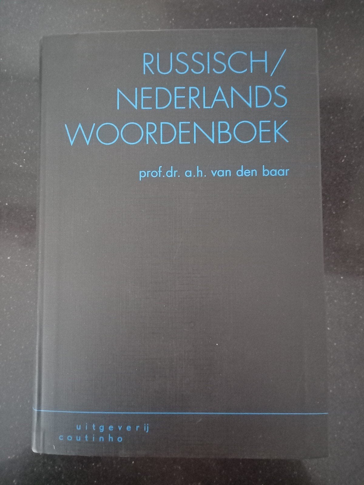 A.H. van den Baar - Russisch-Nederlands woordenboek, Ophalen of Verzenden, Zo goed als nieuw, A.H. van den Baar