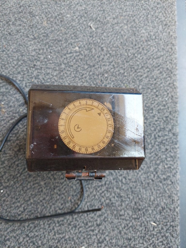 Kinzo 11T300 tuinverlichting timer 12V uit max 4A, Gebruikt, Minder dan 50 watt, Overige typen, Ophalen of Verzenden