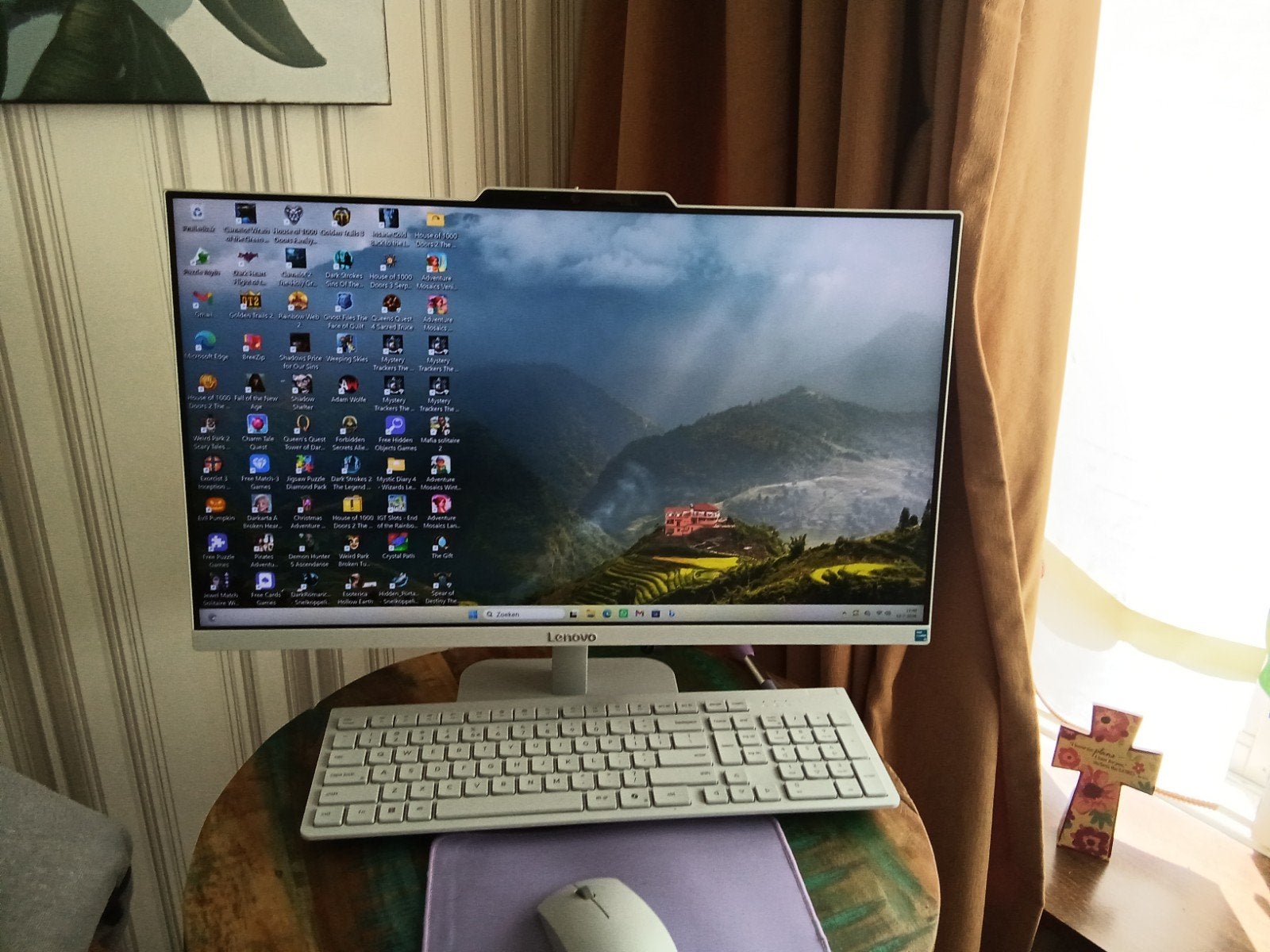 Mooie all in one te koop lenovo, Computers en Software, Apple Desktops, Ophalen, Zo goed als nieuw, IMac