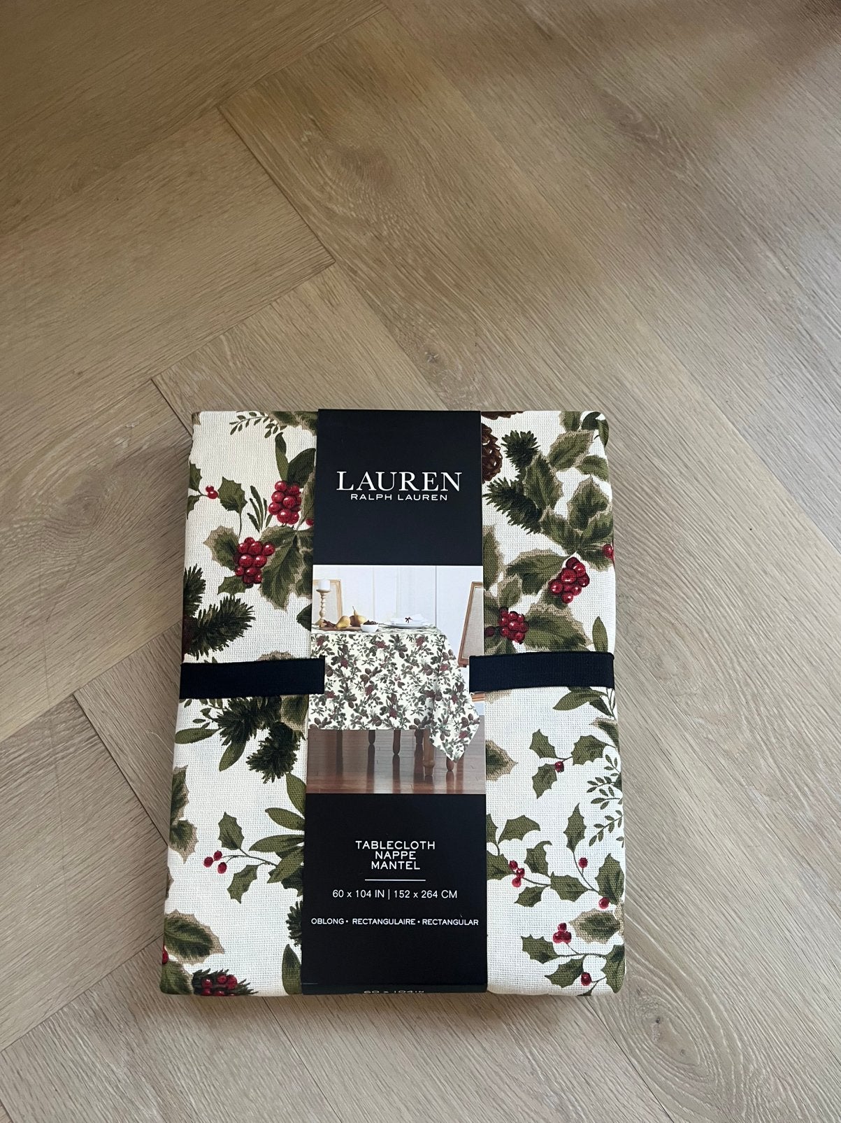 Ralph Lauren, kerst tafelkleed  maat 152 cm x 264 cm nieuw, Ophalen of Verzenden, Zo goed als nieuw, 128 GB