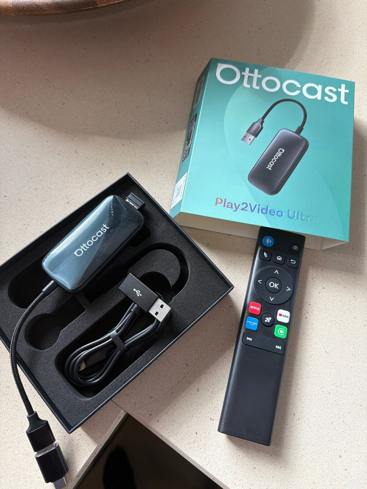 Ottocast Play2Video Ultra CarPlay/Android Auto Adapter, Audio, Tv en Foto, Mediaspelers, Ophalen of Verzenden, Zo goed als nieuw