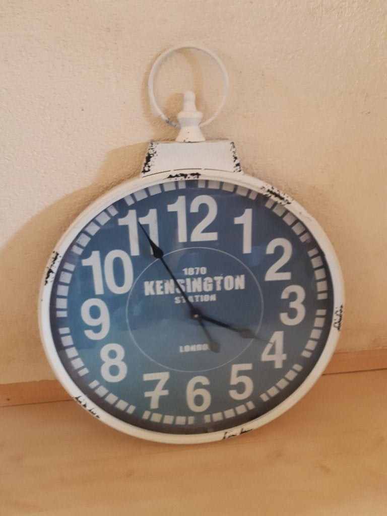 grote klok/vintage look, Huis en Inrichting, Woonaccessoires | Klokken, Ophalen, Wandklok, Wit, Vintage