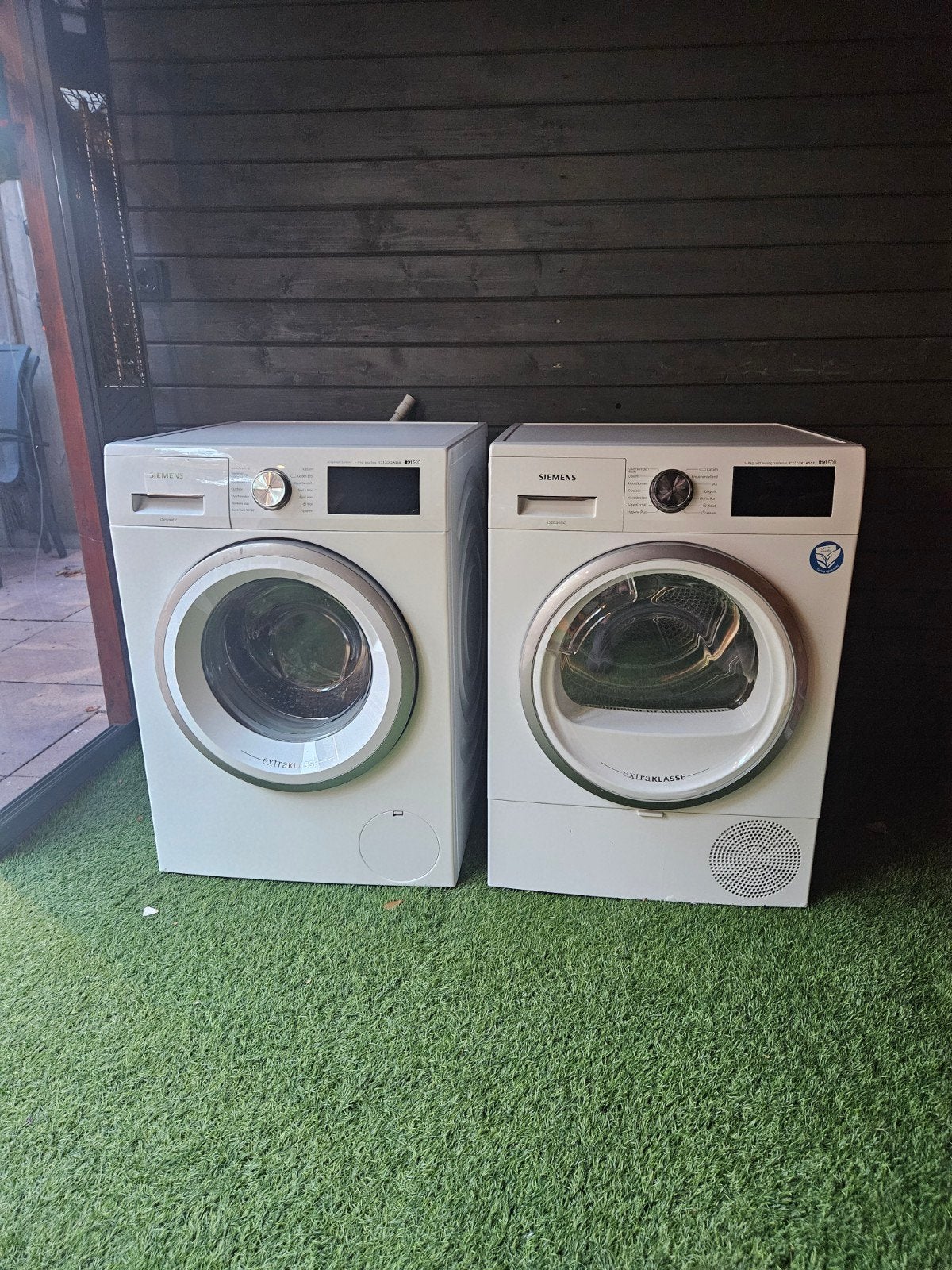 Siemens wasmachine en een condensdroger iq500, 6 tot 8 kg, Ophalen, 1200 tot 1600 toeren, 85 tot 90 cm
